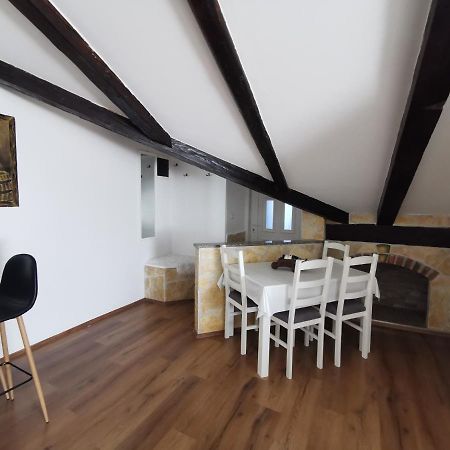 Loft Apartment Pula Extérieur photo